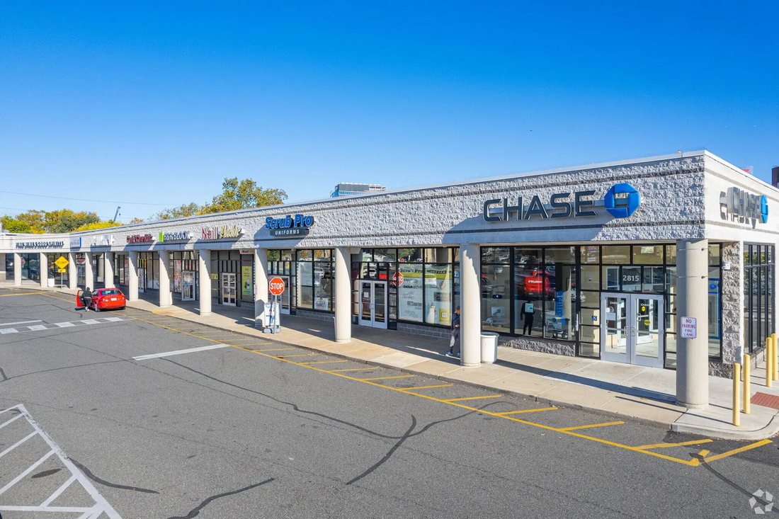 Chase branch at the end of the in-line building