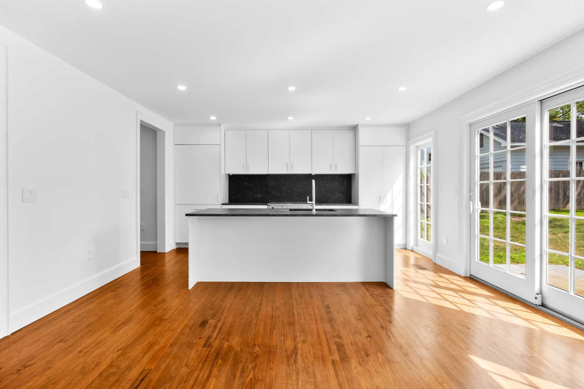 Bellaire Avenue - Image 7